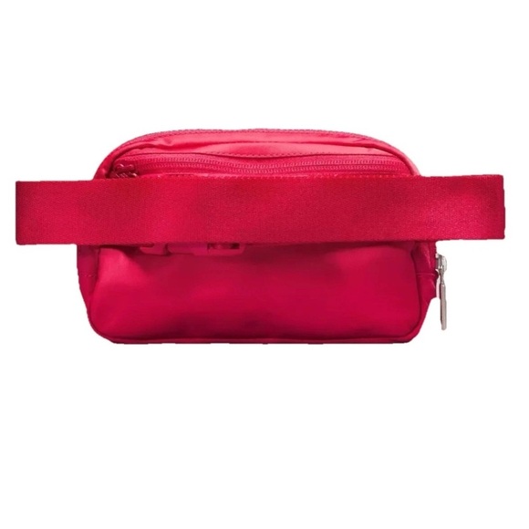 Authentic LULULEMON Everywhere Belt Bag 1L In Cherry Mist Pink & Silver NEW… - Picture 2 of 10